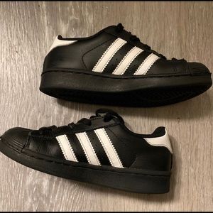Adidas Superstar kids shoes size 12k.